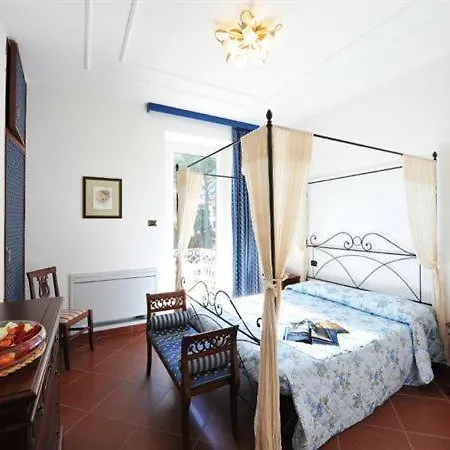 Sleeps 14 Pool * Oliveto Lario