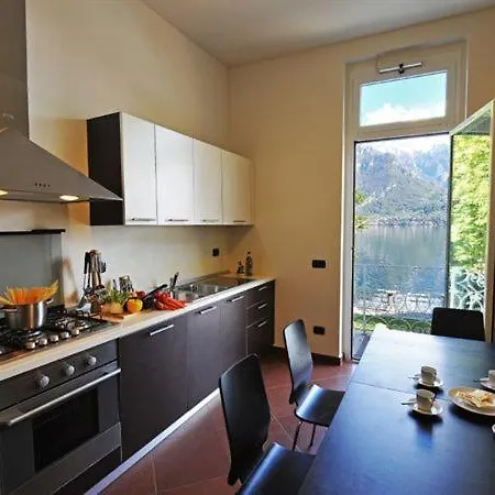 Sleeps 14 Pool Villa *